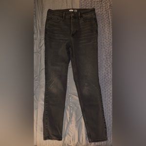 Extra High Rise Super Skinny Rockstar 360 stretch black jeans